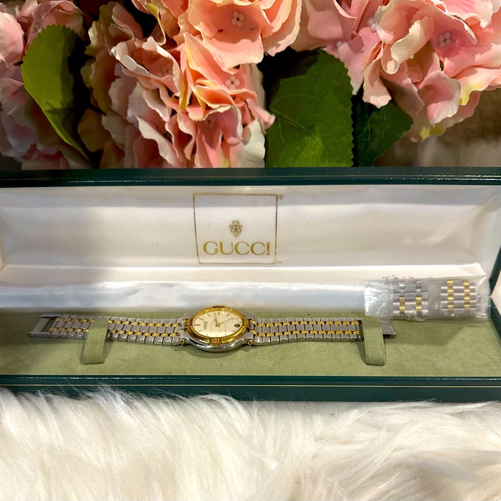 Gucci watch